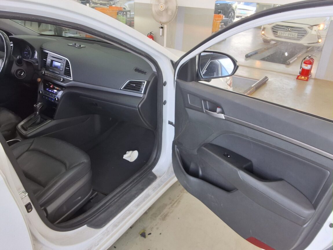 HYUNDAI AVANTE AD 1.6 LPi RENTAL CAR SMART 2017 - zdjęcie 14