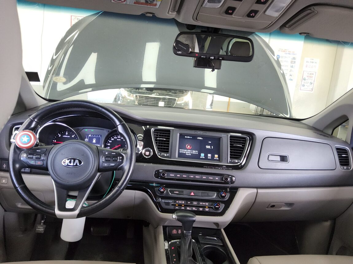 KIA ALL NEW CARNIVAL 9-SEATER DIESEL PRESTIGE 2017 - zdjęcie 11