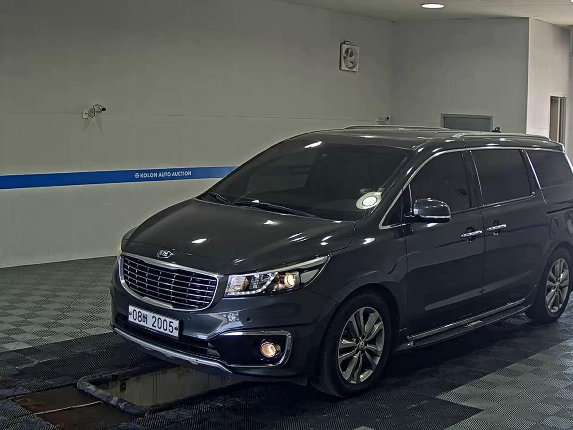 KIA ALL NEW CARNIVAL 9-SEATER DIESEL PRESTIGE 2017 - zdjęcie 2