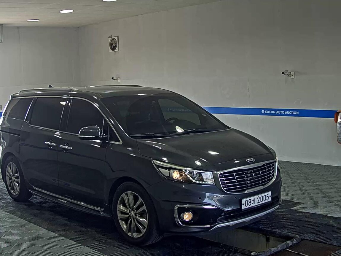 KIA ALL NEW CARNIVAL 9-SEATER DIESEL PRESTIGE 2017 - zdjęcie 3