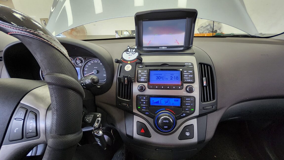 HYUNDAI i30 1.6 VVT PREMIER BROWN SPECIAL 2010 - zdjęcie 19