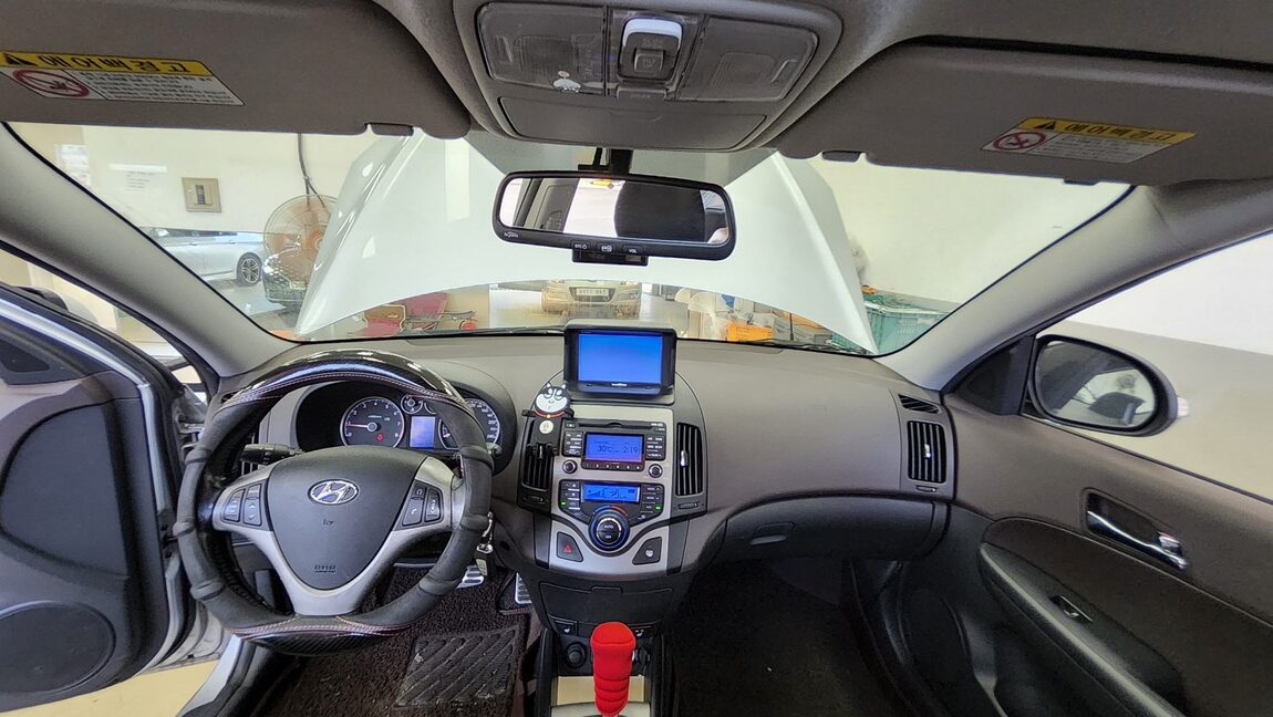 HYUNDAI i30 1.6 VVT PREMIER BROWN SPECIAL 2010 - zdjęcie 11