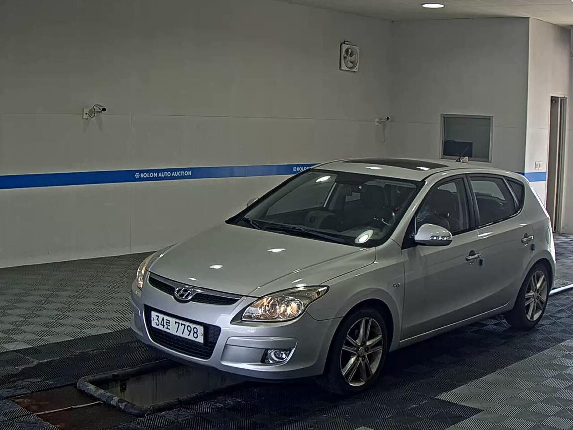 HYUNDAI i30 1.6 VVT PREMIER BROWN SPECIAL 2010 - zdjęcie 2