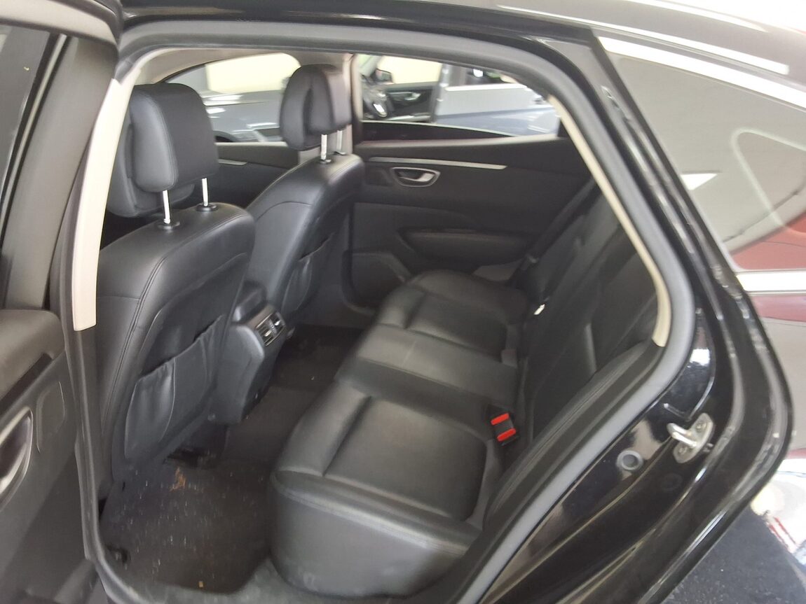 RENAULT (SAMSUNG) SM6 2.0 GDe SE 2016 - zdjęcie 13