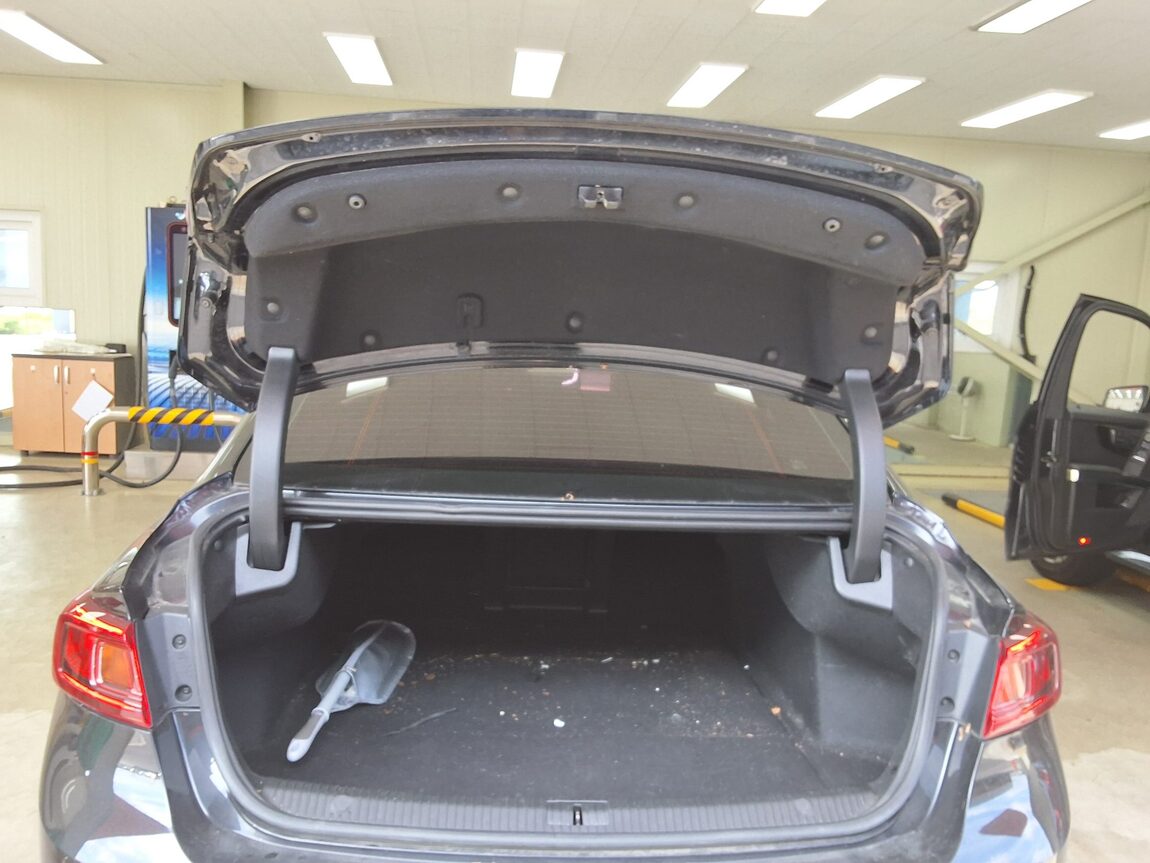 RENAULT (SAMSUNG) SM6 2.0 GDe SE 2016 - zdjęcie 16