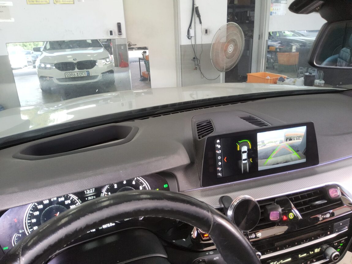 BMW 5 SERIES (7TH GEN) 530i M SPORT PACK 2018 - zdjęcie 18