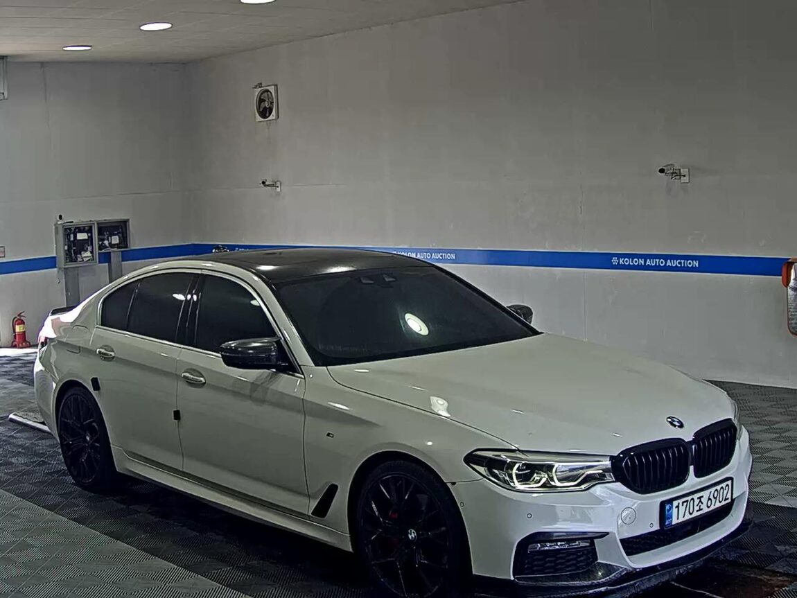 BMW 5 SERIES (7TH GEN) 530i M SPORT PACK 2018 - zdjęcie 3