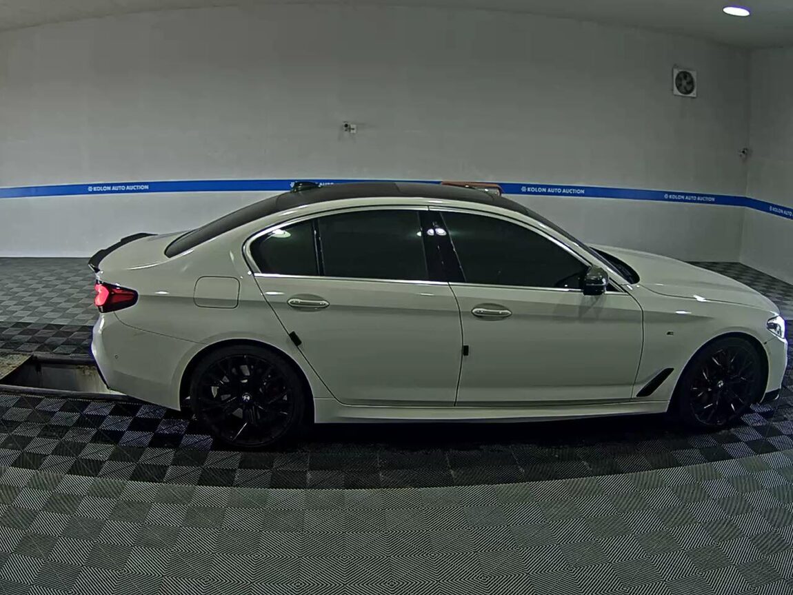 BMW 5 SERIES (7TH GEN) 530i M SPORT PACK 2018 - zdjęcie 4