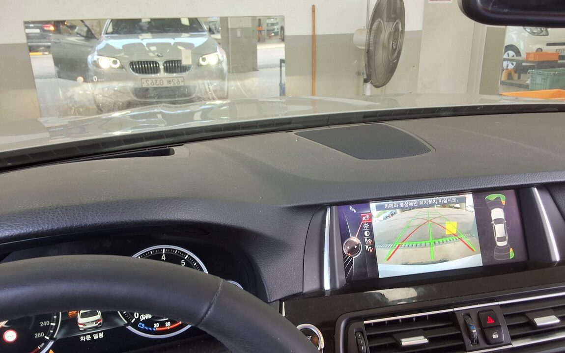 BMW 5 SERIES (6TH GEN) 528i M AERODYNAMIC 2016 - zdjęcie 19