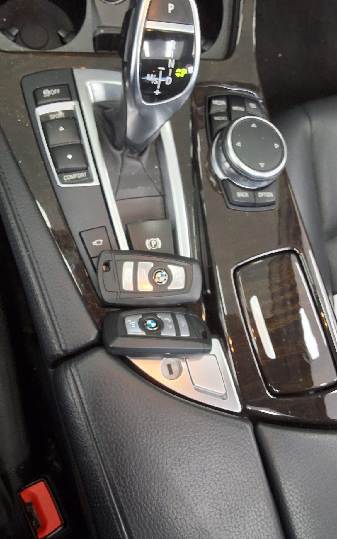BMW 5 SERIES (6TH GEN) 528i M AERODYNAMIC 2016 - zdjęcie 20