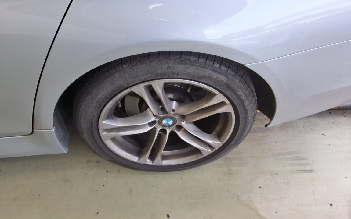 BMW 5 SERIES (6TH GEN) 528i M AERODYNAMIC 2016 - zdjęcie 25