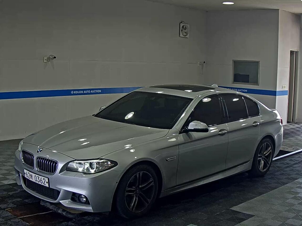 BMW 5 SERIES (6TH GEN) 528i M AERODYNAMIC 2016 - zdjęcie 2