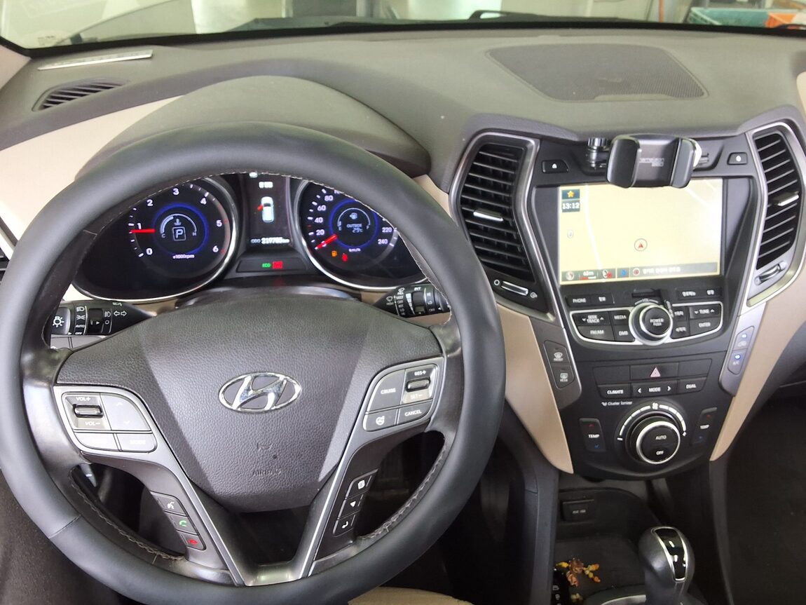 HYUNDAI SANTA FE (DM) DIESEL R2.0 2WD EXCLUSIVE 2015 - zdjęcie 17