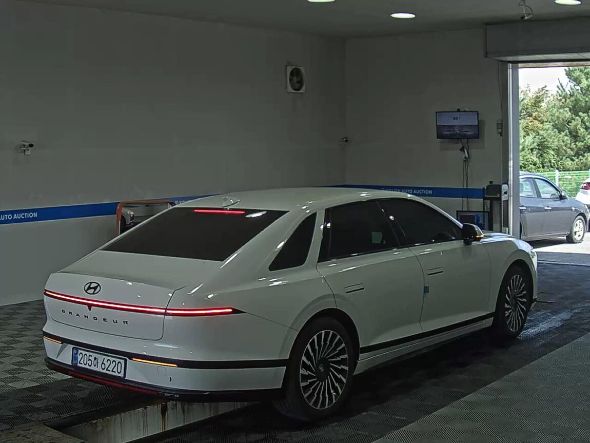 HYUNDAI THE ALL NEW GRANDEUR HYBRID 1.6 HYBRID HONORS 2026 - zdjęcie 5