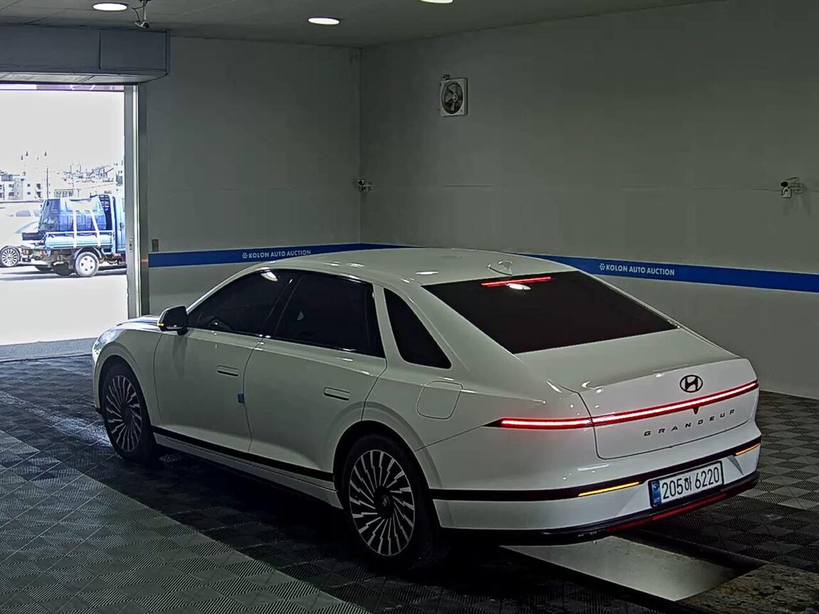 HYUNDAI THE ALL NEW GRANDEUR HYBRID 1.6 HYBRID HONORS 2026 - zdjęcie 6