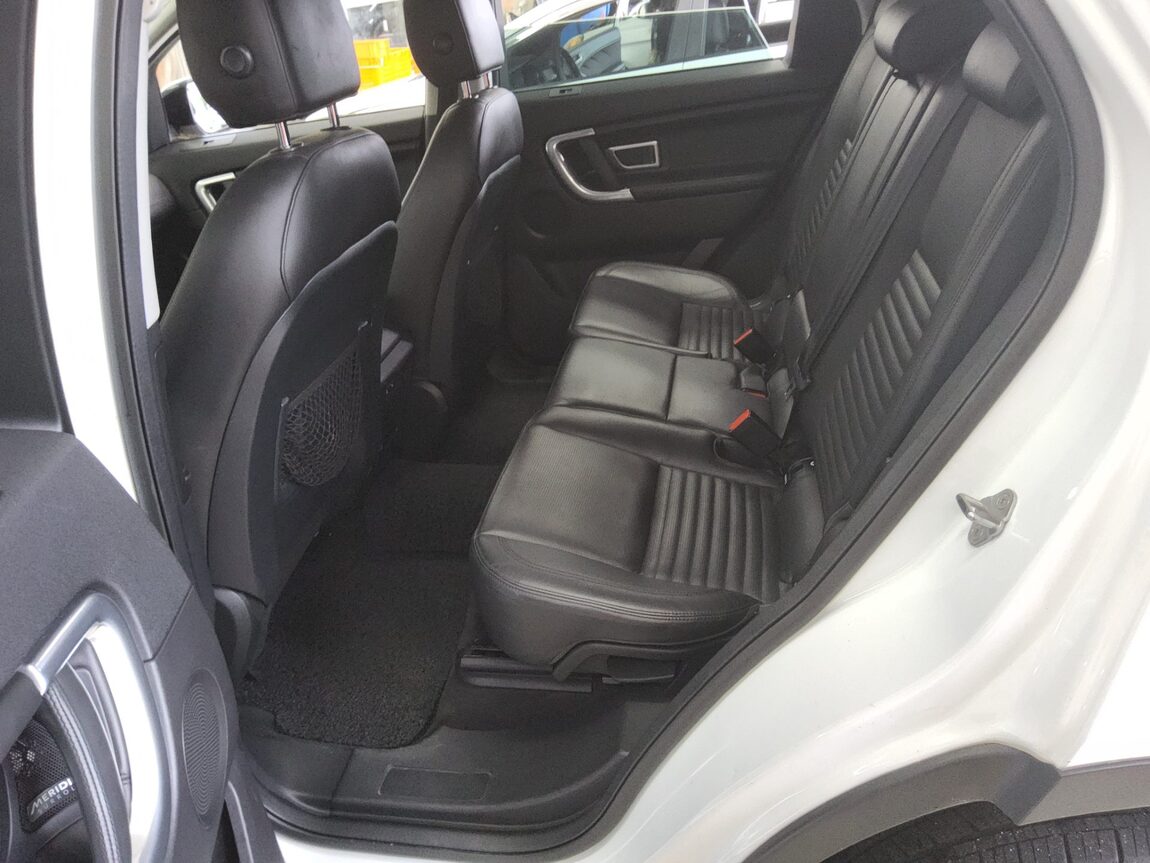 LAND ROVER DISCOVERY SPORT 2.0 TD4 HSE LUXURY 2019 - zdjęcie 12