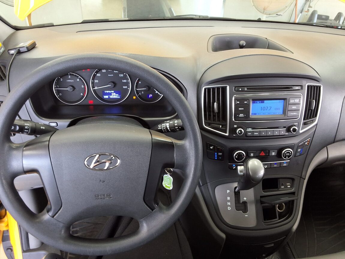 HYUNDAI THE NEW GRAND STAREX CHILDREN'S BUS 15-SEATER DIESEL 2019 - zdjęcie 17