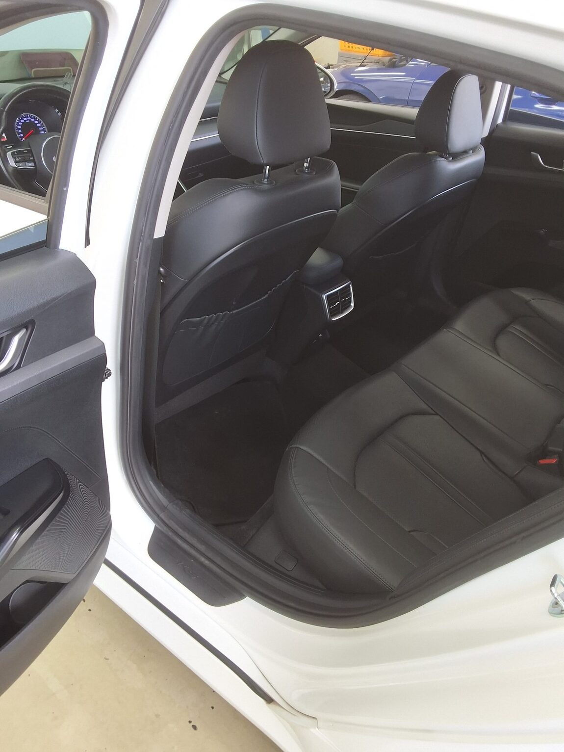 KIA NEW K5 (DL3) 2.0 GASOLINE PRESTIGE 2022 - zdjęcie 12