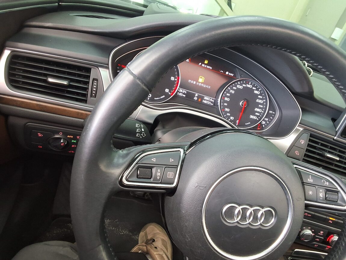 AUDI A6 (4TH GEN) 35 TDI DYNAMIC 2015 - zdjęcie 23