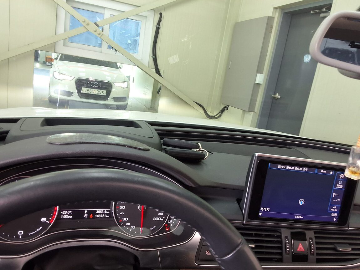 AUDI A6 (4TH GEN) 35 TDI DYNAMIC 2015 - zdjęcie 25