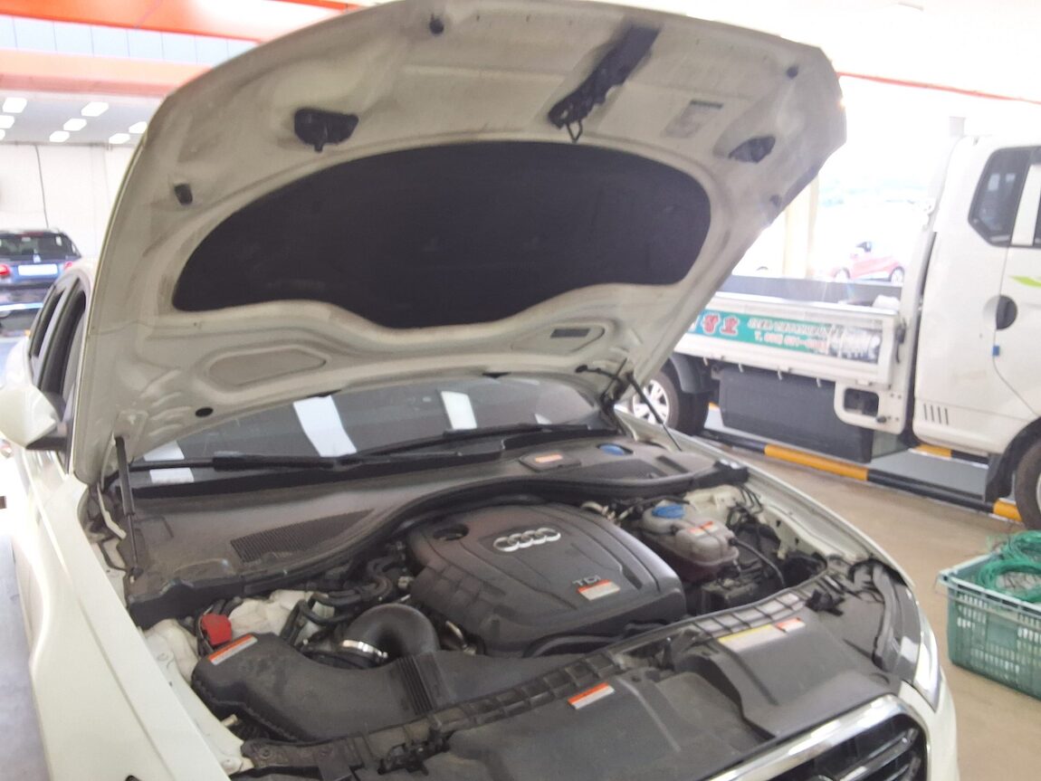 AUDI A6 (4TH GEN) 35 TDI DYNAMIC 2015 - zdjęcie 18