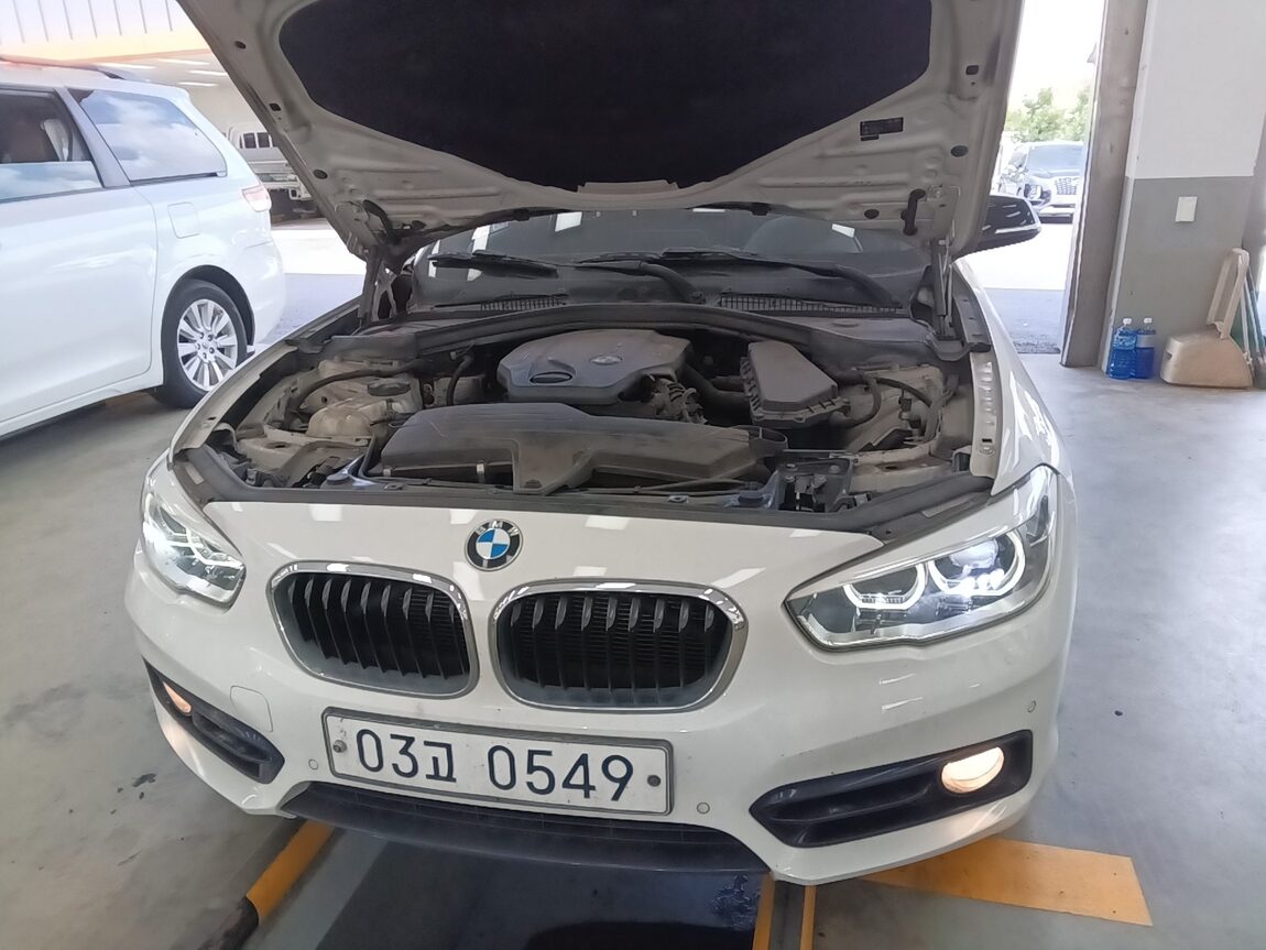 BMW 1 SERIES (2ND GEN) 5-DOOR 118d SPORT LINE 2016 - zdjęcie 20