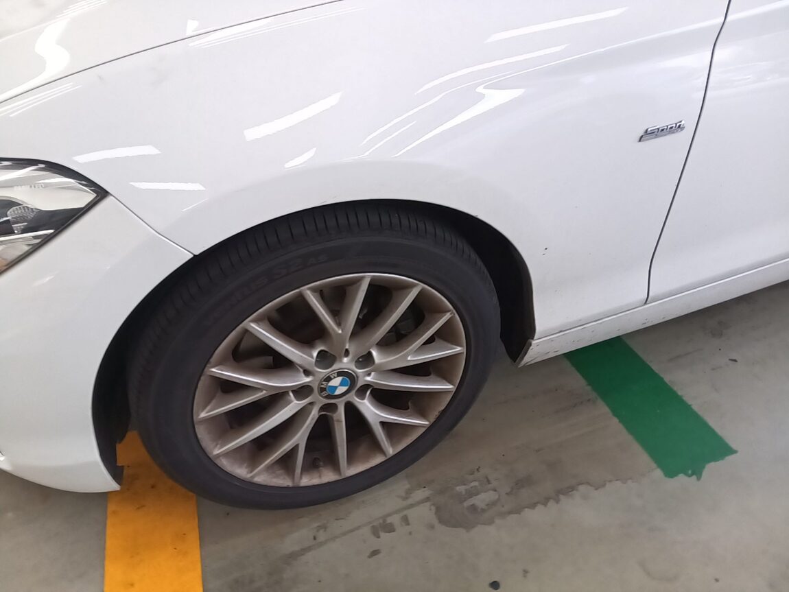 BMW 1 SERIES (2ND GEN) 5-DOOR 118d SPORT LINE 2016 - zdjęcie 24