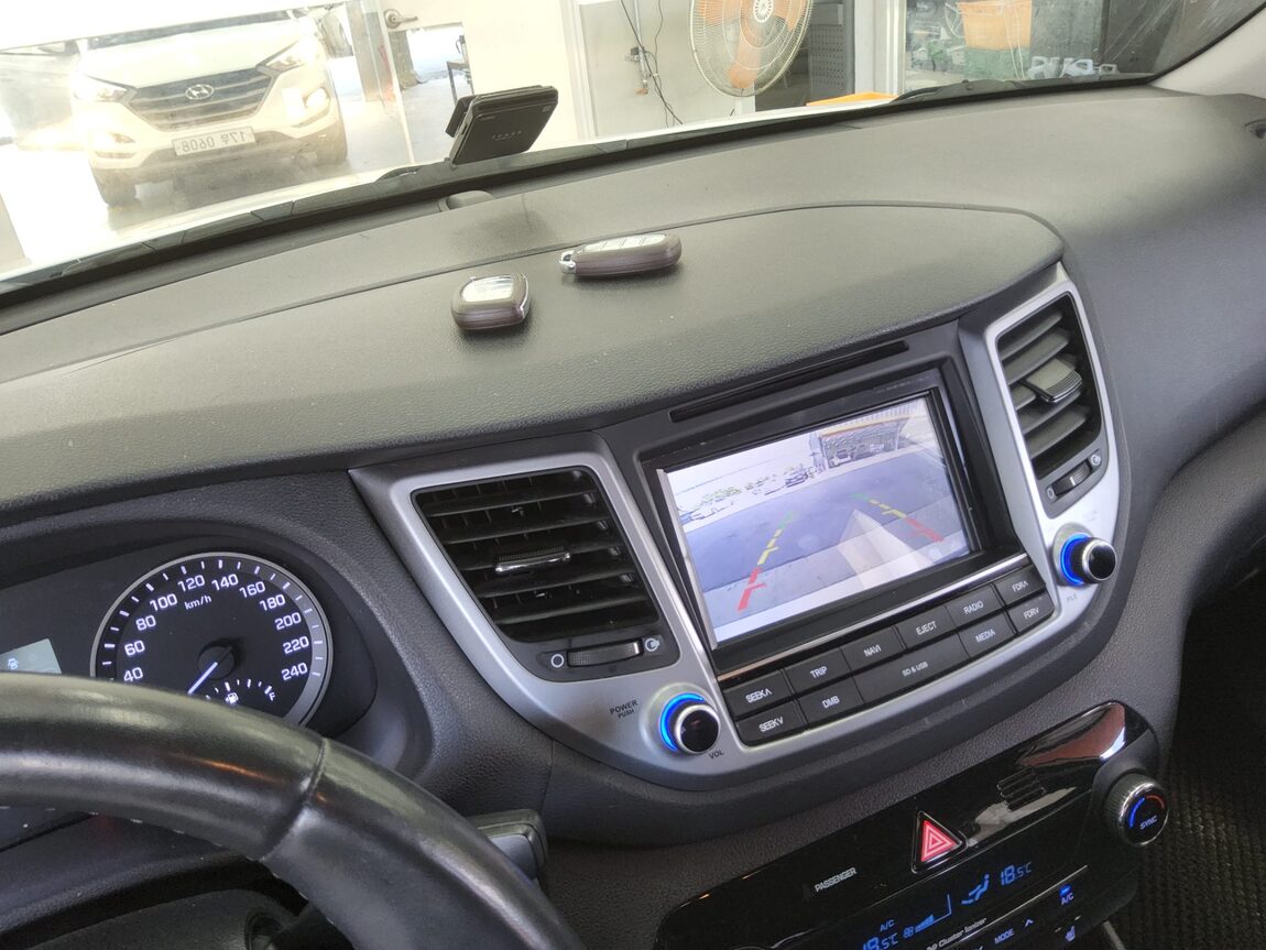 HYUNDAI ALL NEW TUCSON DIESEL 1.7 2WD MODERN 2016 - zdjęcie 17