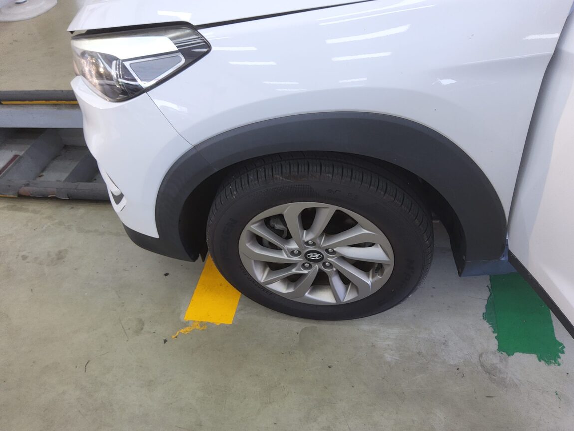 HYUNDAI ALL NEW TUCSON DIESEL 1.7 2WD MODERN 2016 - zdjęcie 19