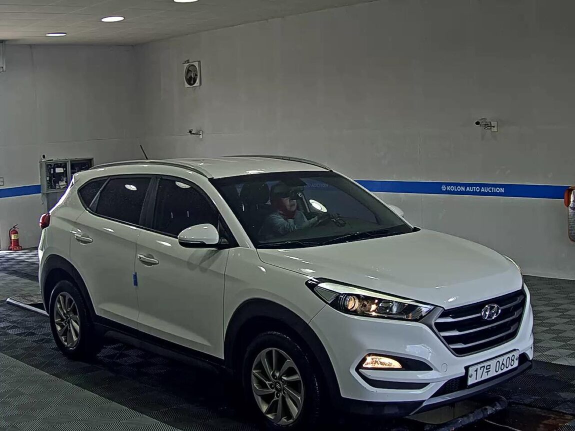 HYUNDAI ALL NEW TUCSON DIESEL 1.7 2WD MODERN 2016 - zdjęcie 3