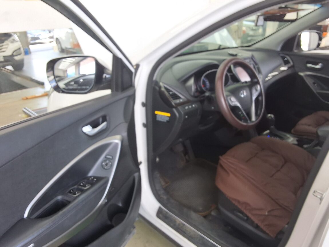 HYUNDAI SANTA FE (DM) DIESEL R2.0 2WD MODERN 2013 - zdjęcie 10