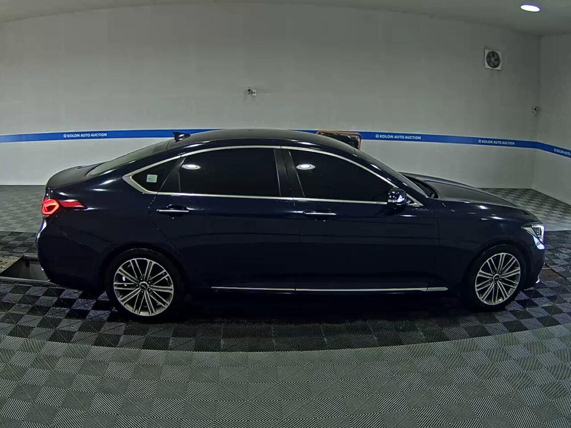 GENESIS G80 3.3 GDi AWD LUXURY 2018 - zdjęcie 4