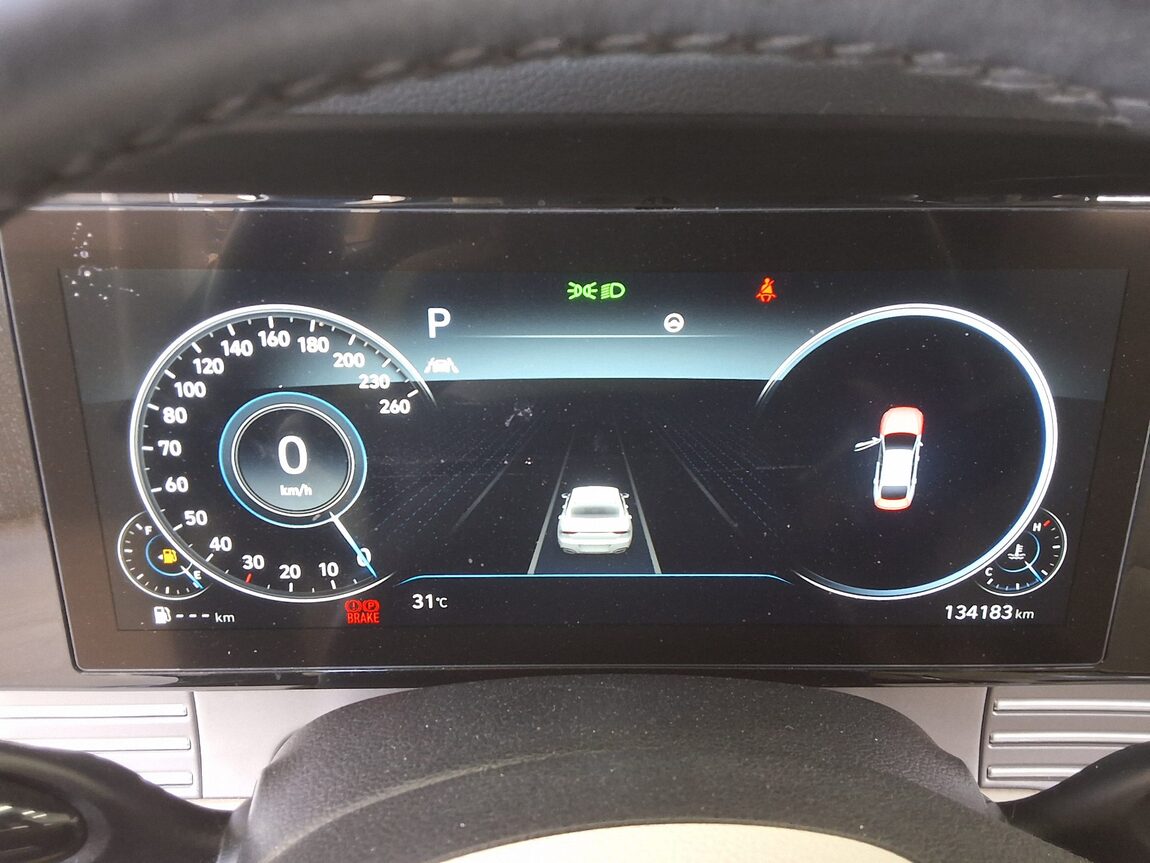 HYUNDAI THE NEW GRANDEUR IG GASOLINE 2.5 LE BLANC 2022 - zdjęcie 9