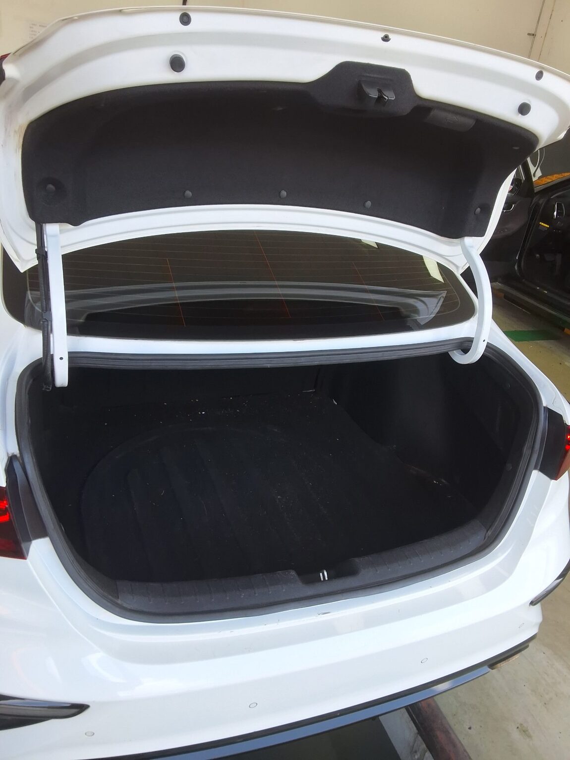 KIA ALL NEW K3 1.6 GASOLINE TRENDY 2019 - zdjęcie 15
