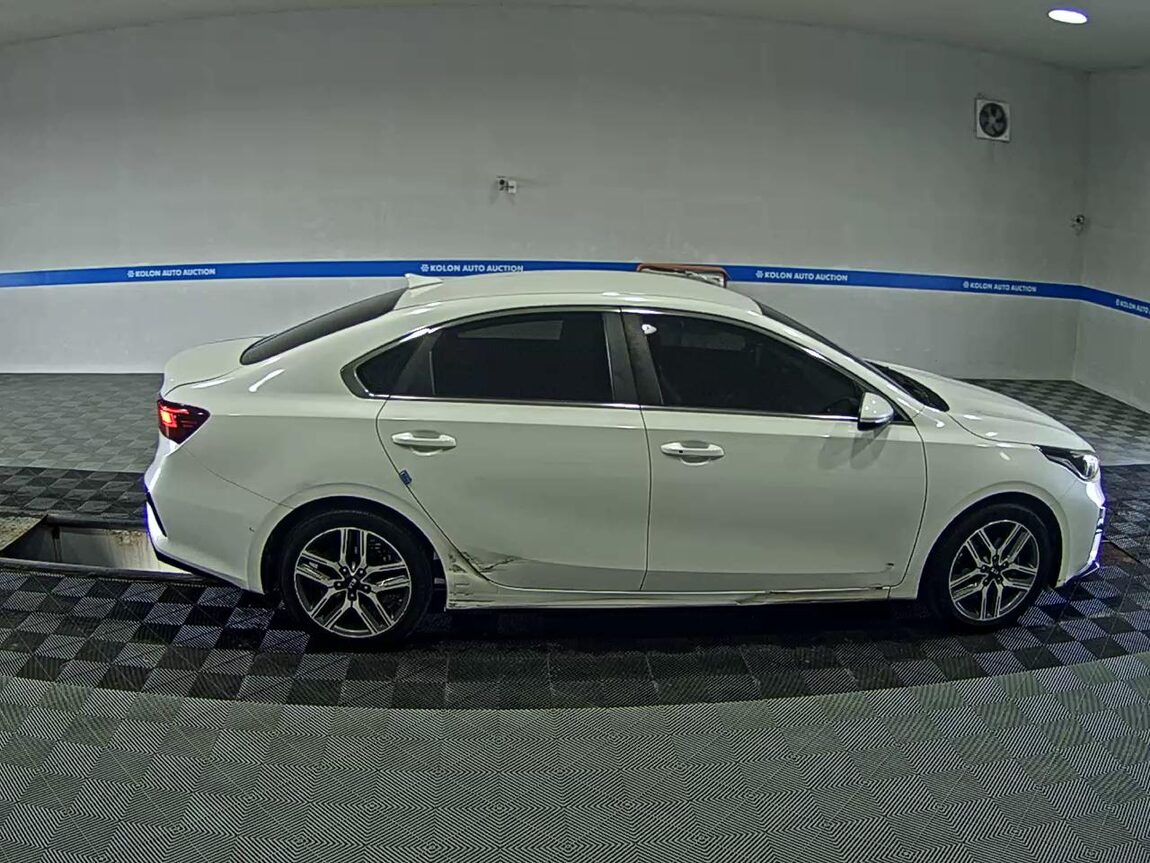 KIA ALL NEW K3 1.6 GASOLINE TRENDY 2019 - zdjęcie 4