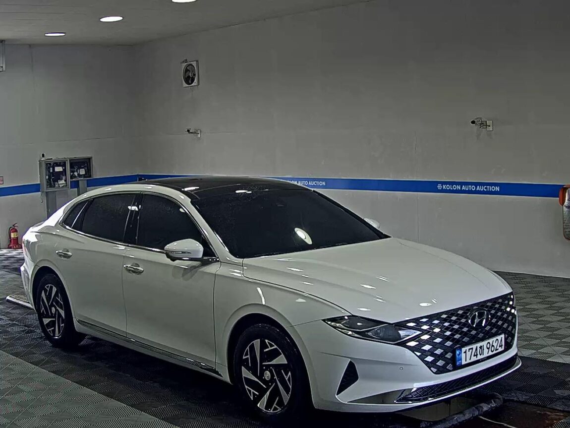 HYUNDAI THE NEW GRANDEUR IG HYBRID 2.4 HEV LE BLANC 2023 - zdjęcie 3
