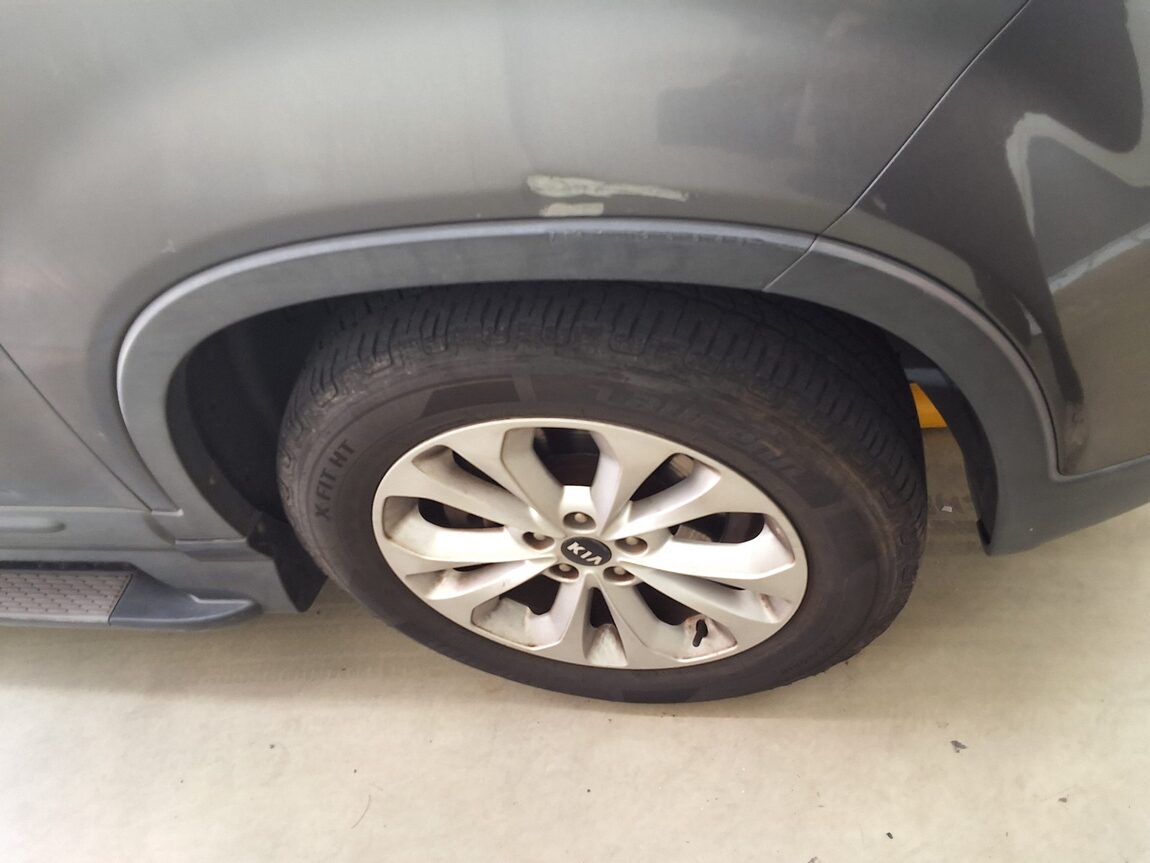 KIA NEW SORENTO R R2.0 2WD TLX 2013 - zdjęcie 21