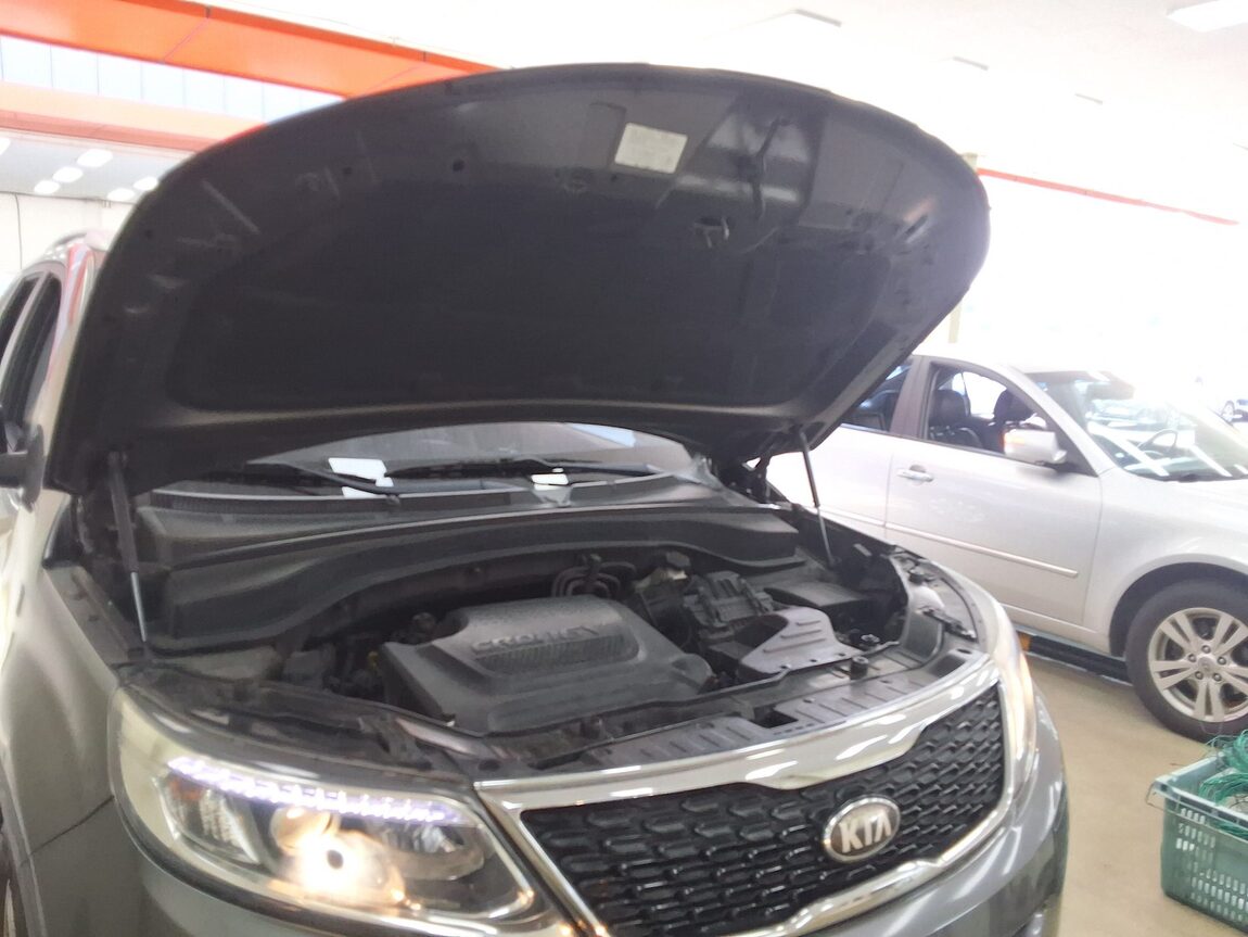 KIA NEW SORENTO R R2.0 2WD TLX 2013 - zdjęcie 18