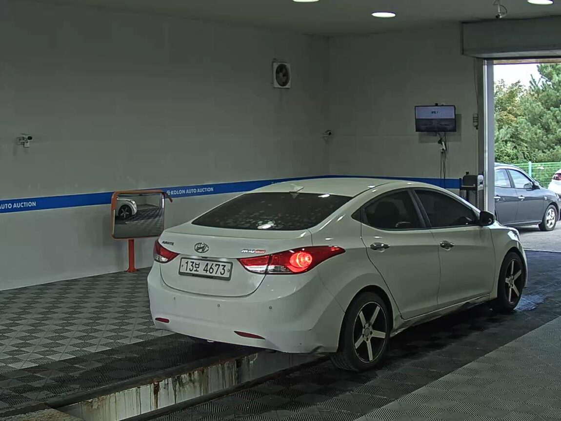 HYUNDAI AVANTE MD M16 GDi PREMIER 2012 - zdjęcie 5