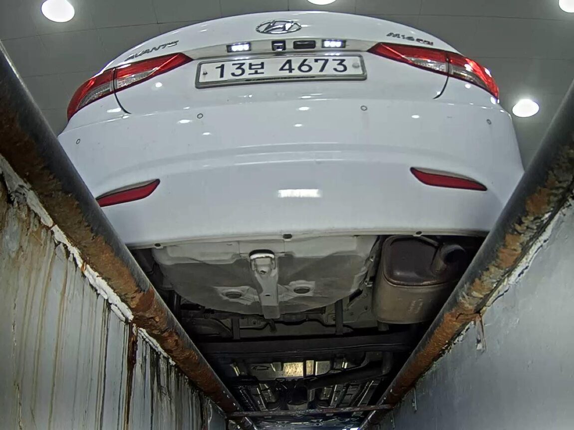 HYUNDAI AVANTE MD M16 GDi PREMIER 2012 - zdjęcie 8