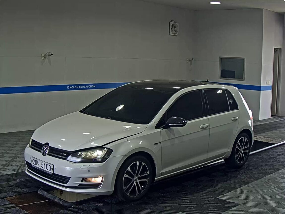 VOLKSWAGEN GOLF (7TH GEN) 2.0 TDI 40TH ANNIVERSARY EDITION 2015 - zdjęcie 2