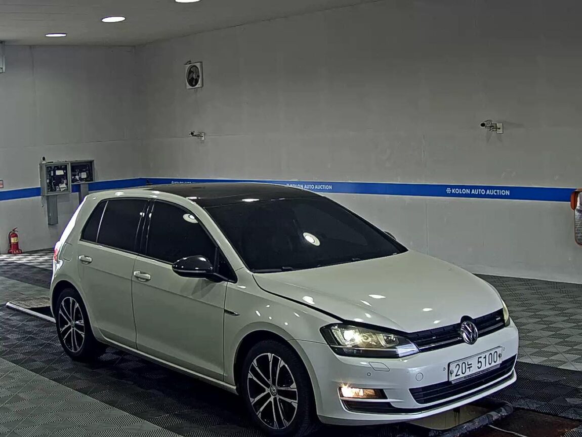 VOLKSWAGEN GOLF (7TH GEN) 2.0 TDI 40TH ANNIVERSARY EDITION 2015 - zdjęcie 3
