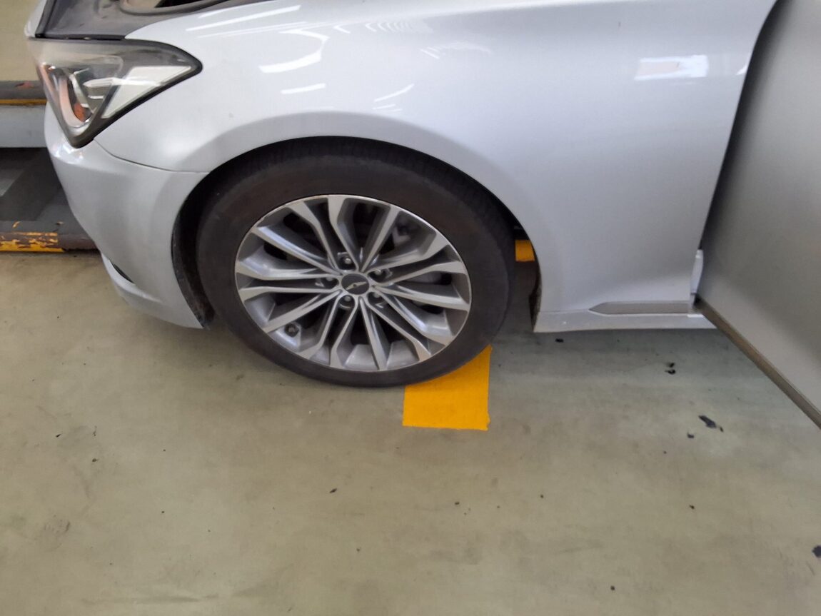 HYUNDAI GENESIS DH G330 AWD PREMIUM 2015 - zdjęcie 22