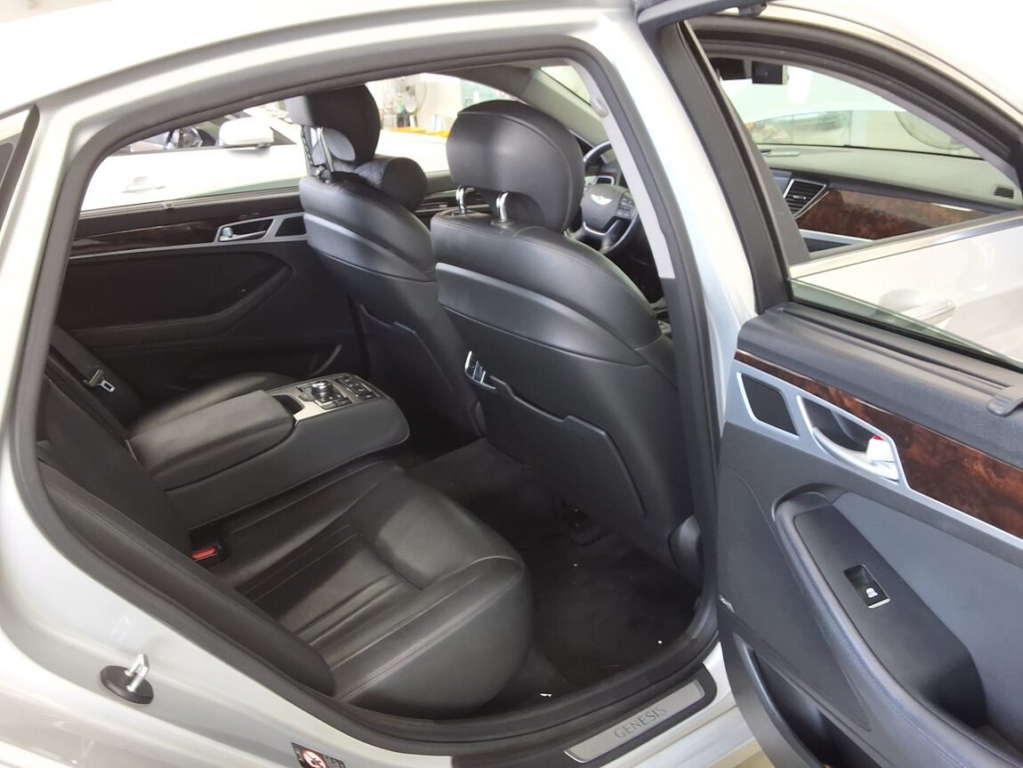 HYUNDAI GENESIS DH G330 AWD PREMIUM 2015 - zdjęcie 13