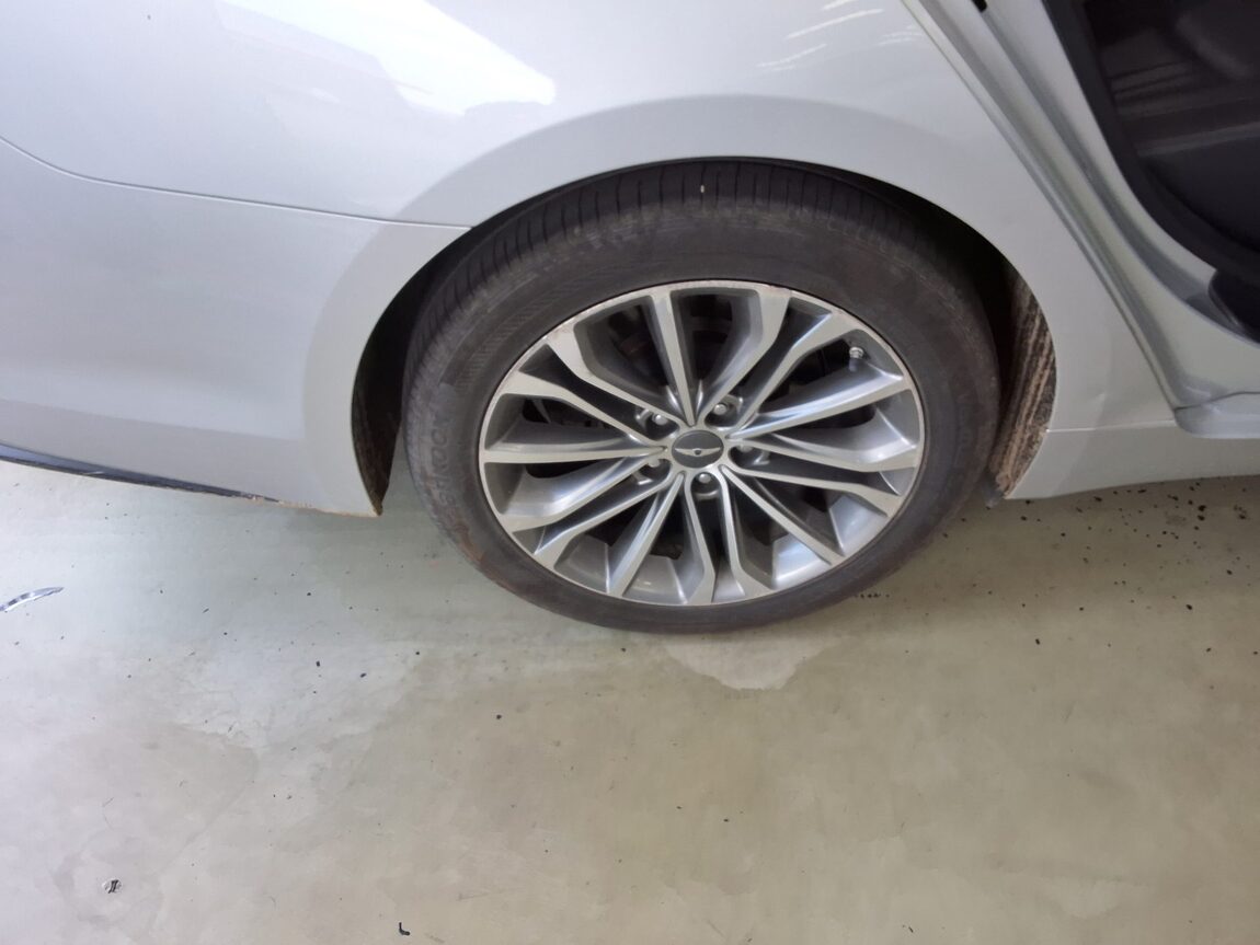 HYUNDAI GENESIS DH G330 AWD PREMIUM 2015 - zdjęcie 25