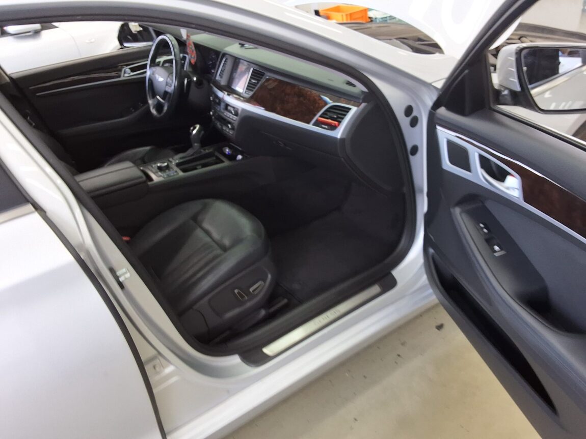 HYUNDAI GENESIS DH G330 AWD PREMIUM 2015 - zdjęcie 14