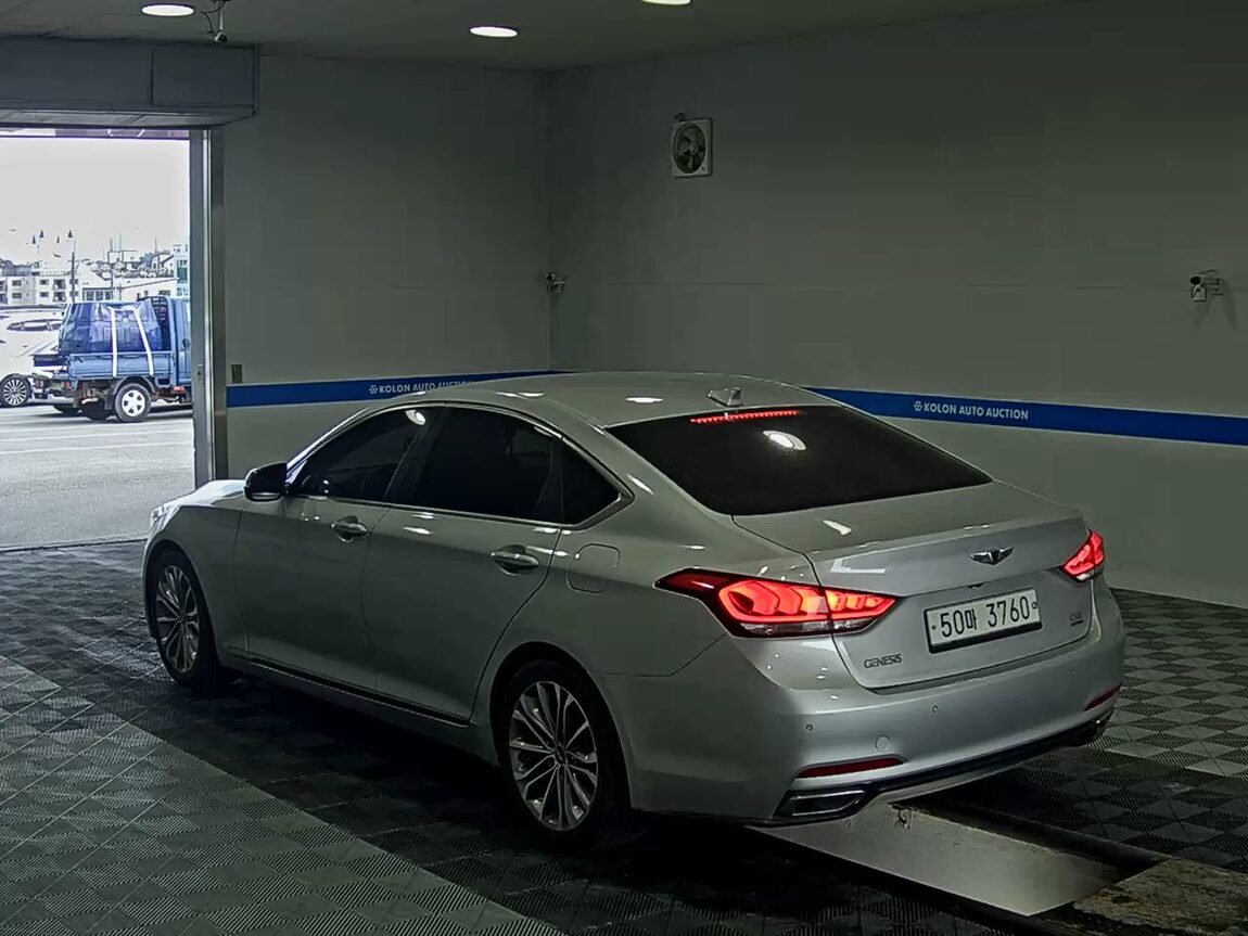HYUNDAI GENESIS DH G330 AWD PREMIUM 2015 - zdjęcie 6