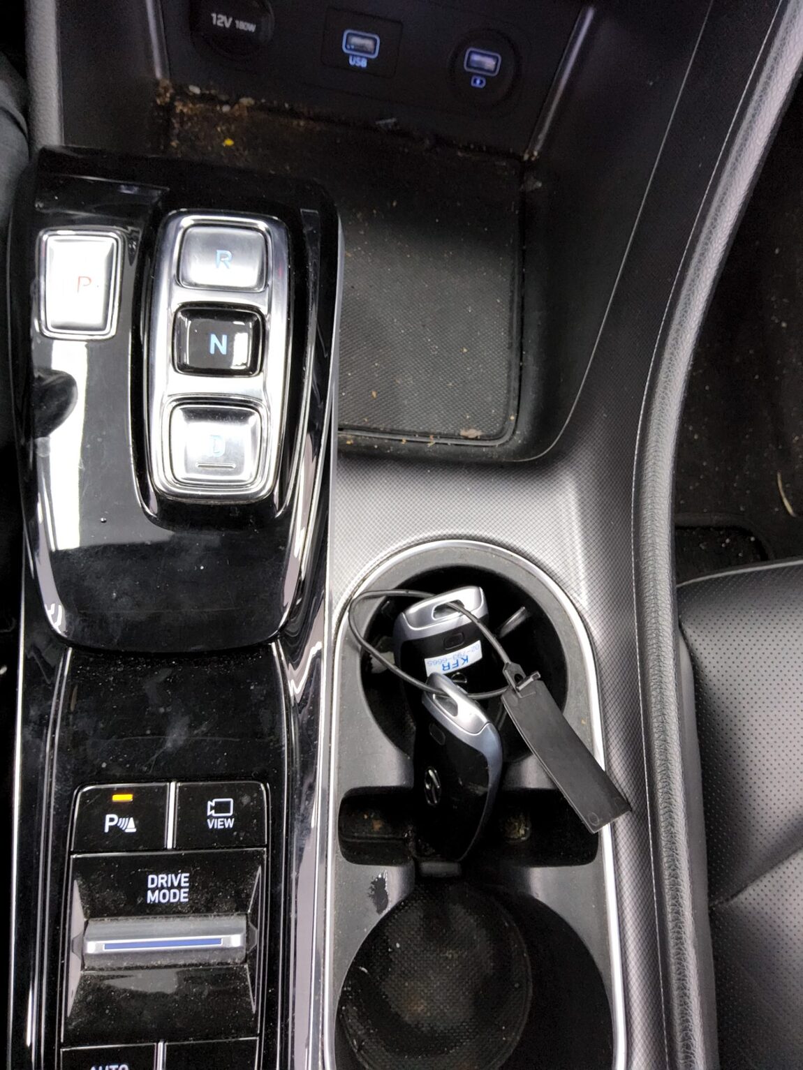 HYUNDAI SONATA (DN8) G2.0 PREMIUM FAMILY 2021 - zdjęcie 19