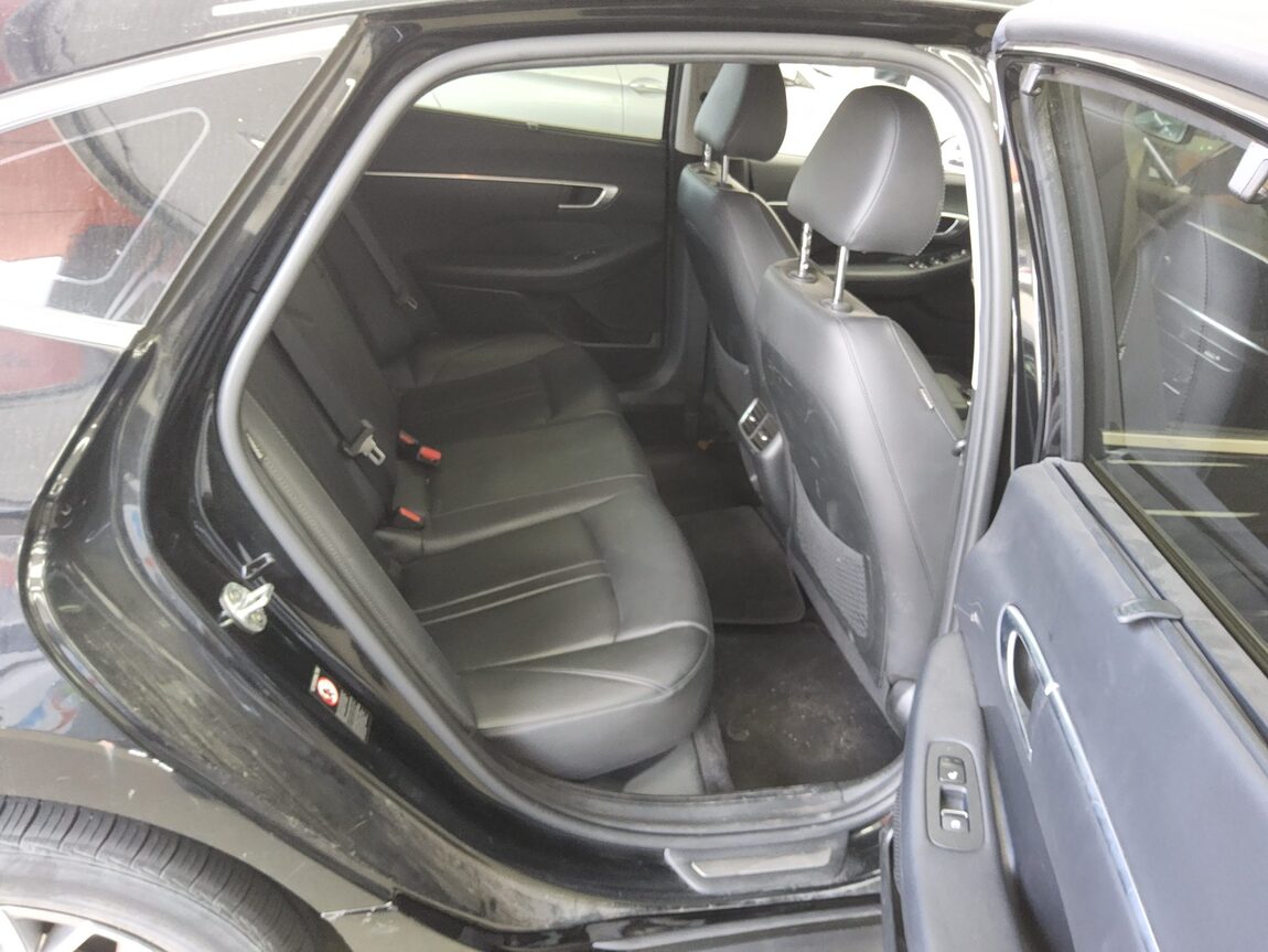 HYUNDAI SONATA (DN8) G2.0 PREMIUM FAMILY 2021 - zdjęcie 13