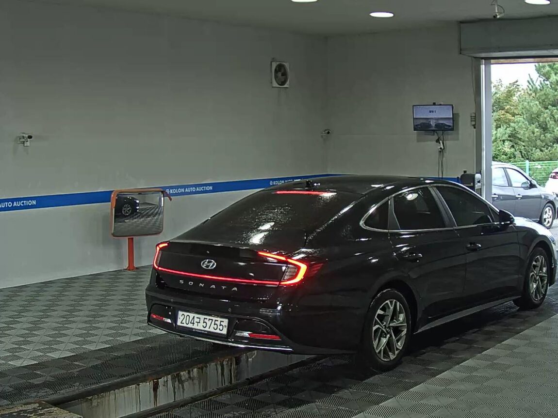 HYUNDAI SONATA (DN8) G2.0 PREMIUM FAMILY 2021 - zdjęcie 5
